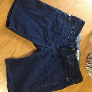 Vigoss Bermuda jean shorts size 9/10 - size 30